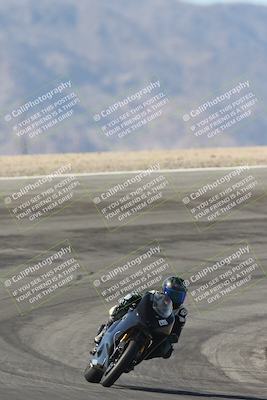 media/Oct-30-2025-Racers Edge (Thu) [[dabbdaf680]]/3-B Group/Session 2 (Bowl Exit)/